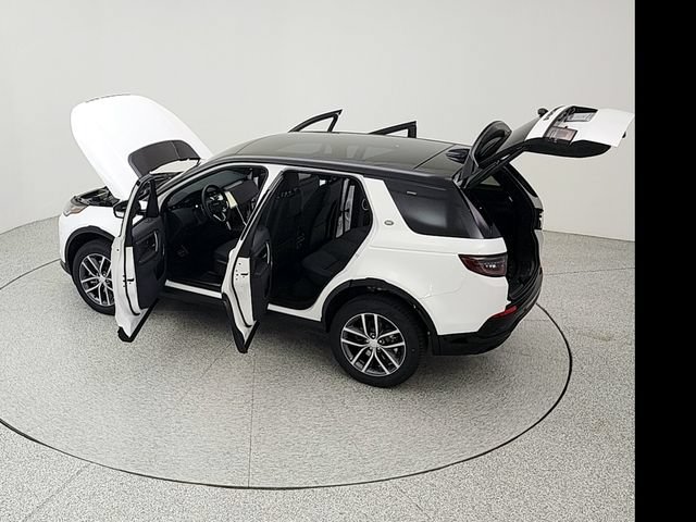 New 2026 Land Rover Discovery Sport Landmark AWD/4WD image 44