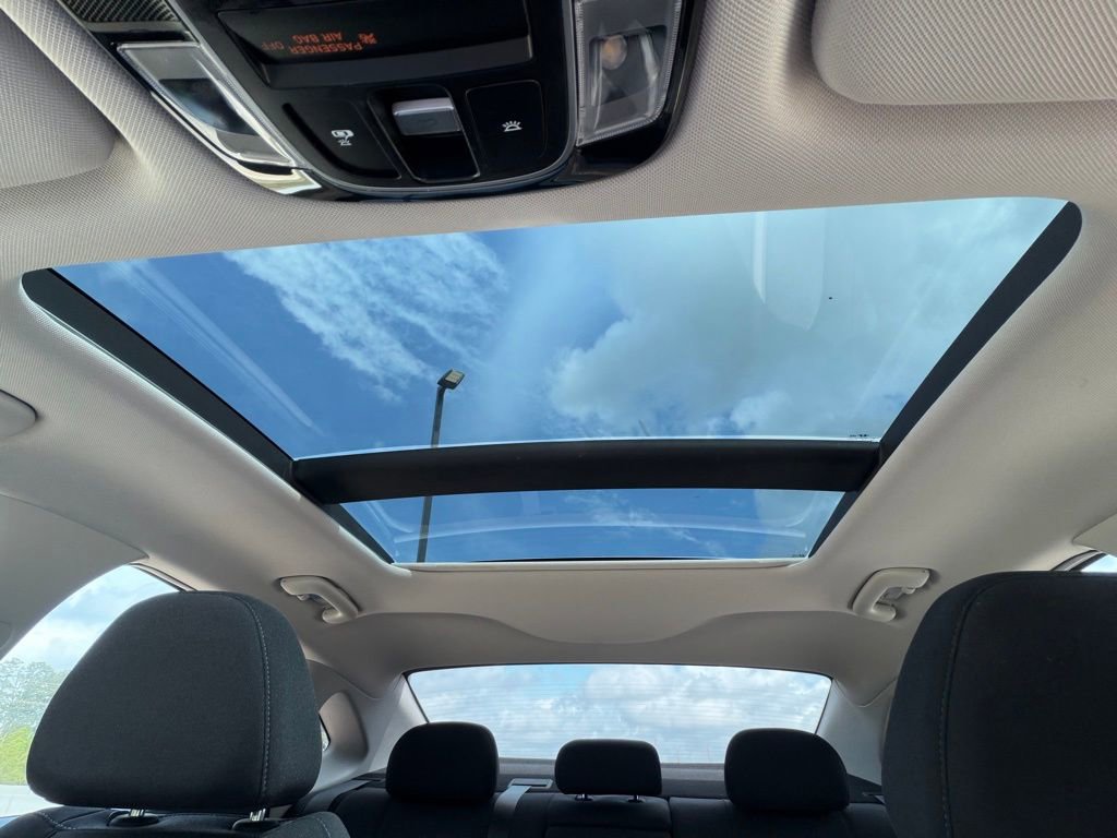 Certified 2024 Hyundai Sonata SEL w/ Convenience Package image 24