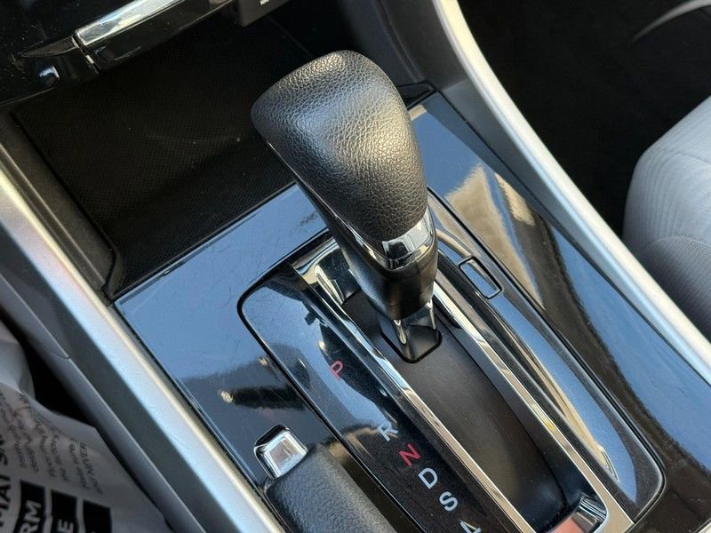 Used 2017 Honda Accord LX image 26