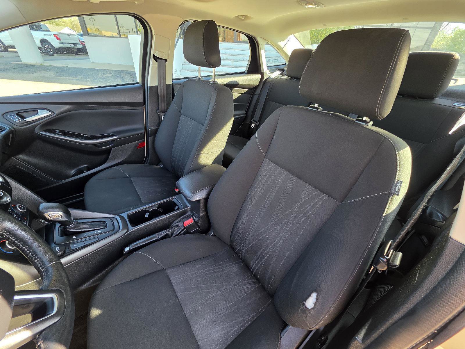 Used 2018 Ford Focus SEL w/ Cold Weather Package image 32