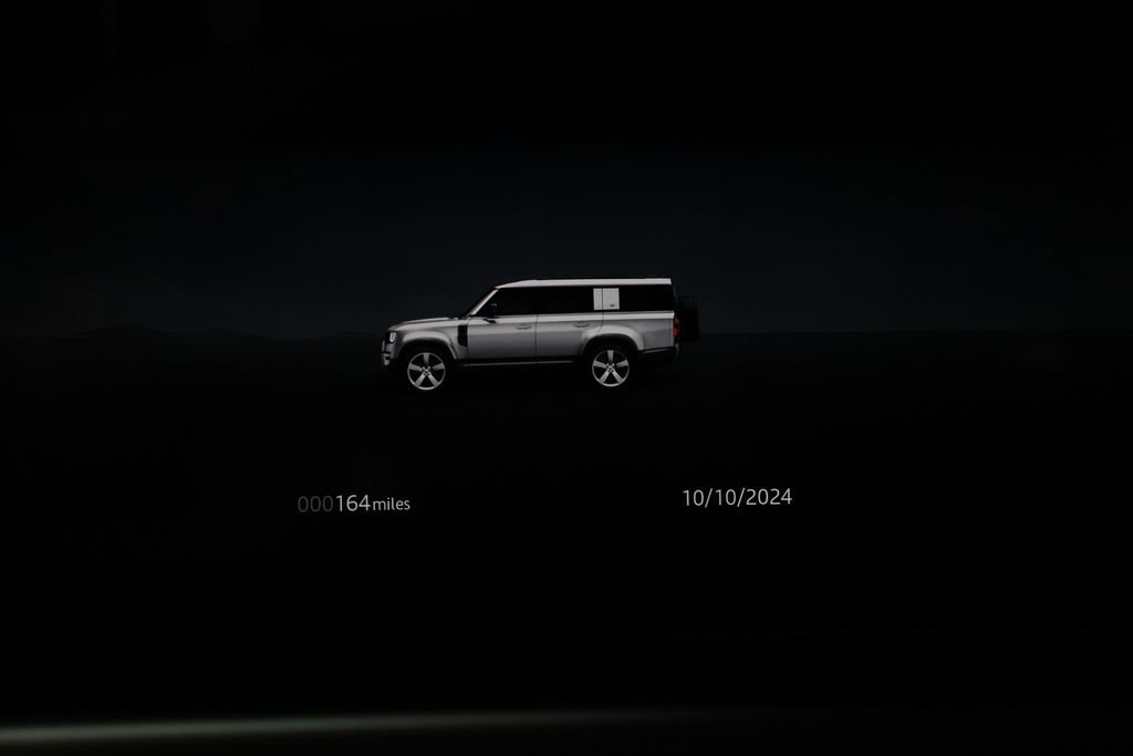 Used 2025 Land Rover Defender 130 V8 image 25