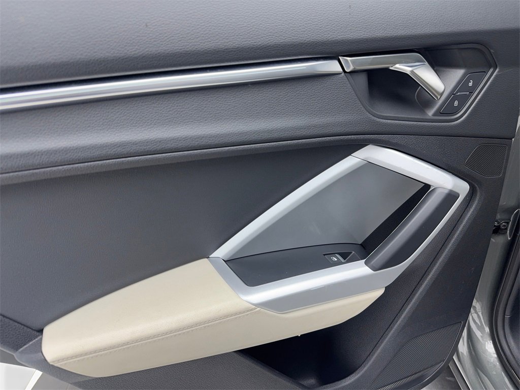 Used 2022 Audi Q3 2.0T Premium Plus image 40