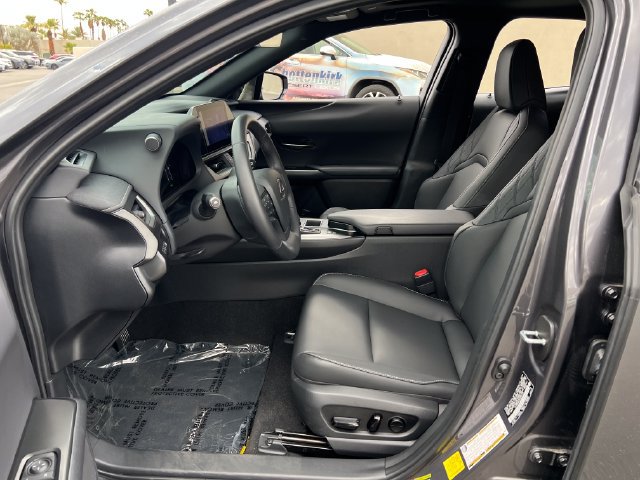 Used 2026 Lexus UX 300h FWD w/ Accessory Package (Z1) image 27