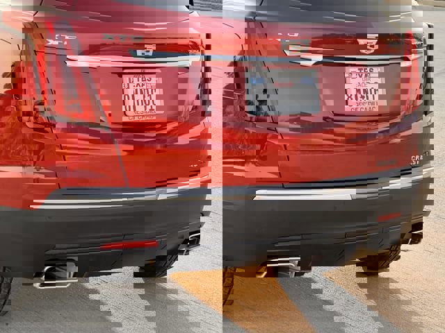 New 2026 Cadillac XT5 Luxury image 6