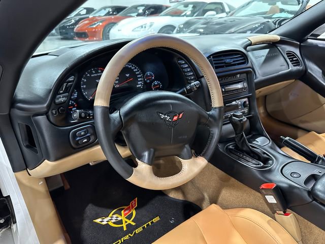 Used 2004 Chevrolet Corvette Convertible w/ Preferred Equipment Group image 13