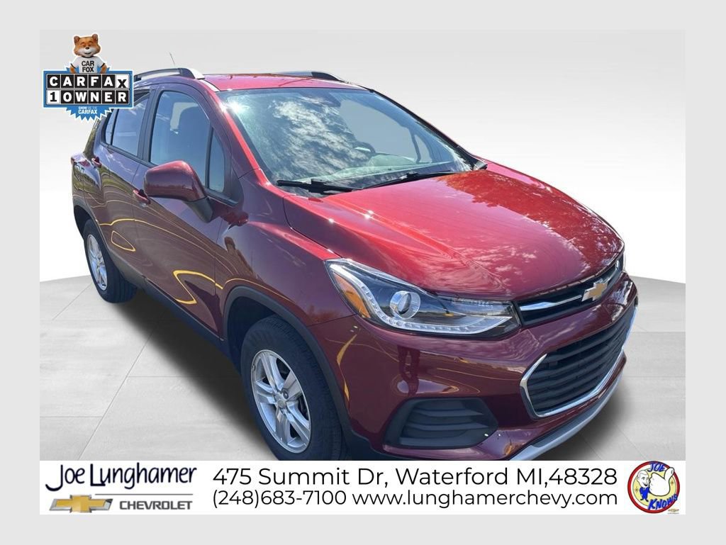 Used 2022 Chevrolet Trax LT w/ LT Convenience Package AWD/4WD image 1