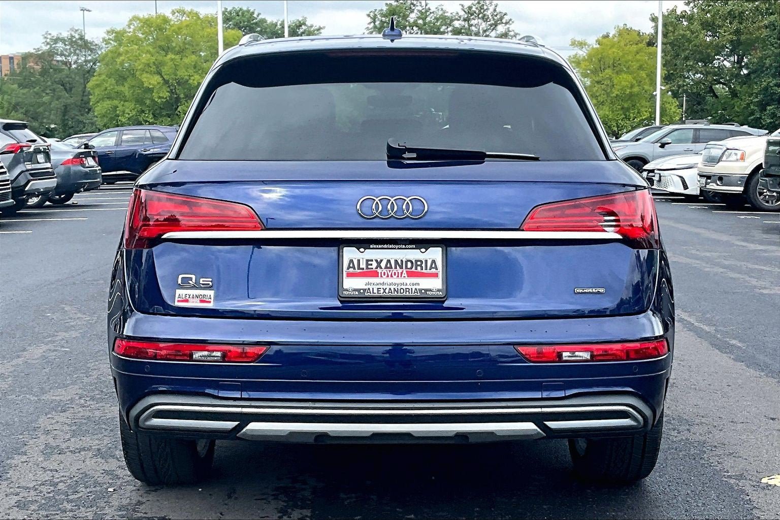 Used 2021 Audi Q5 Prestige w/ Prestige Package AWD/4WD image 4