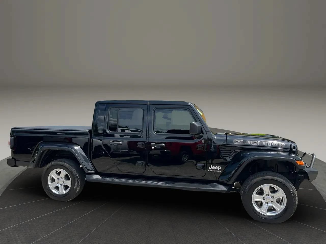 Used 2023 Jeep Gladiator Overland w/ Popular Equipment Package AWD/4WD image 8