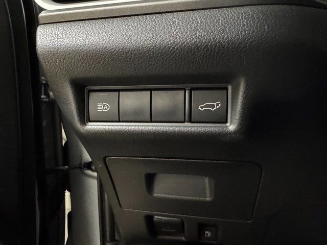 Used 2025 Toyota Grand Highlander AWD image 10