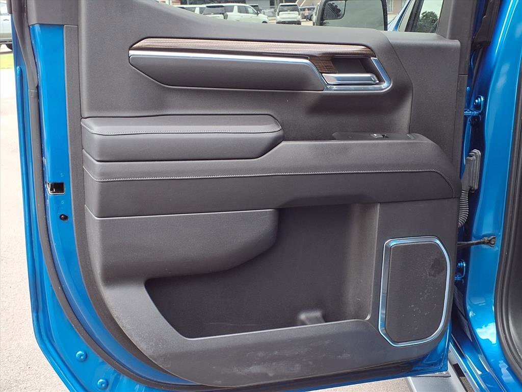 Certified 2023 Chevrolet Silverado 1500 RST image 17