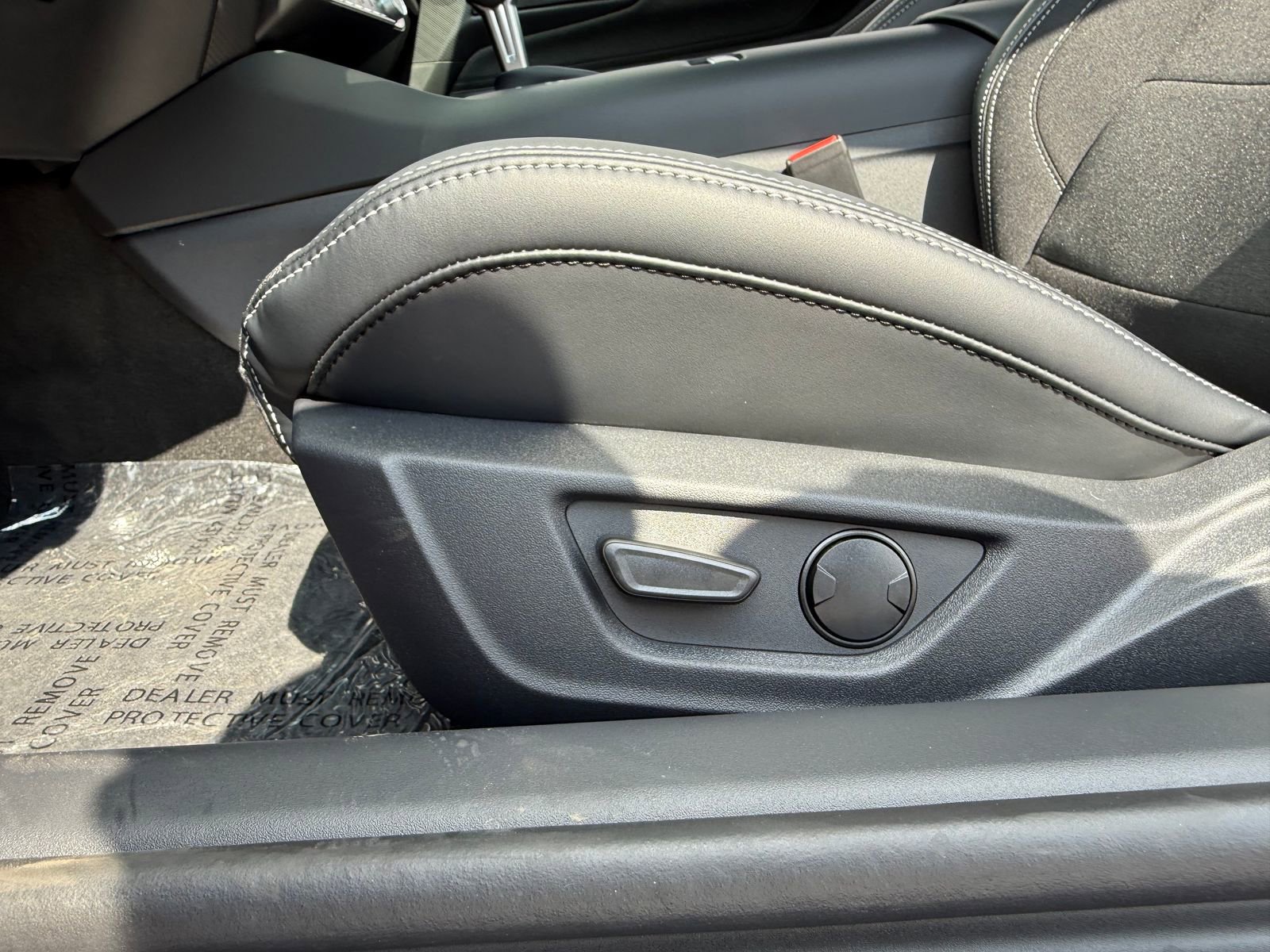 New 2025 Ford Mustang Coupe image 24