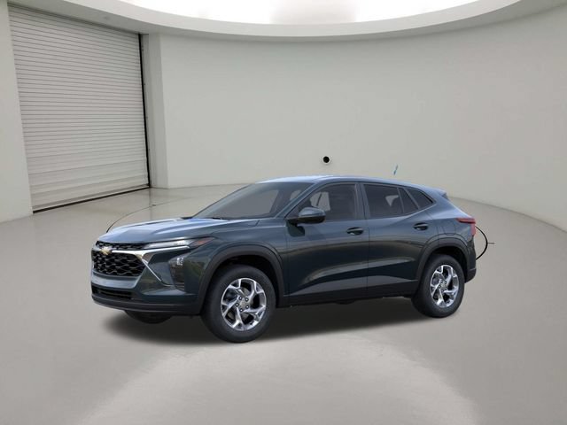 New 2026 Chevrolet Trax LS w/ LS Convenience Package FWD image 2