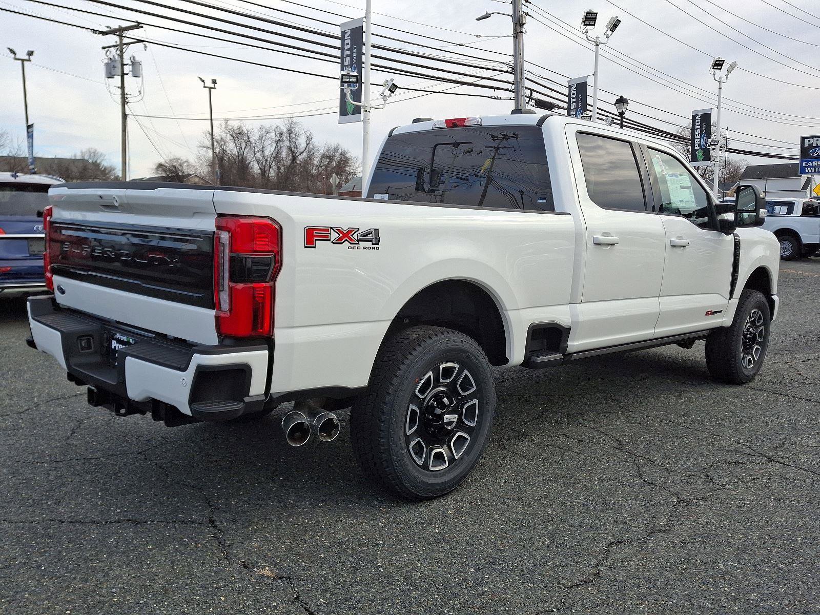 New 2025 Ford F350 Platinum image 3