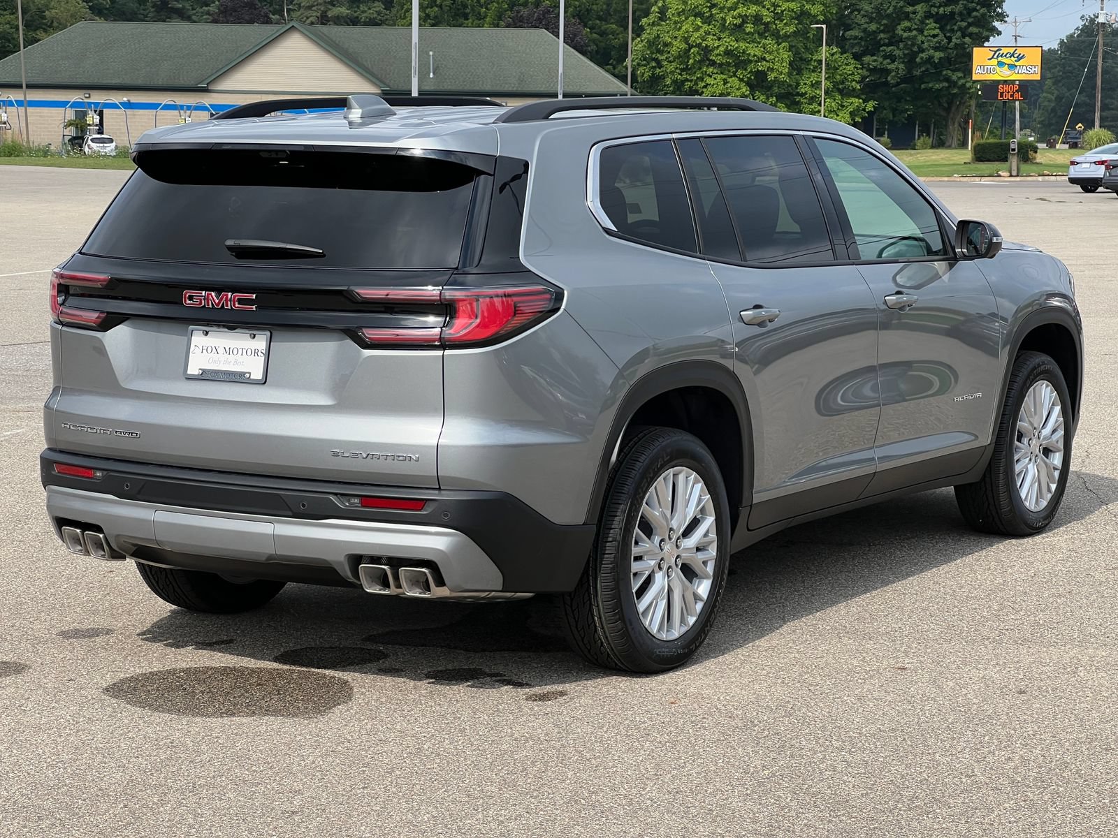 New 2027 GMC Acadia Elevation w/ Elevation Premium Package AWD/4WD image 10