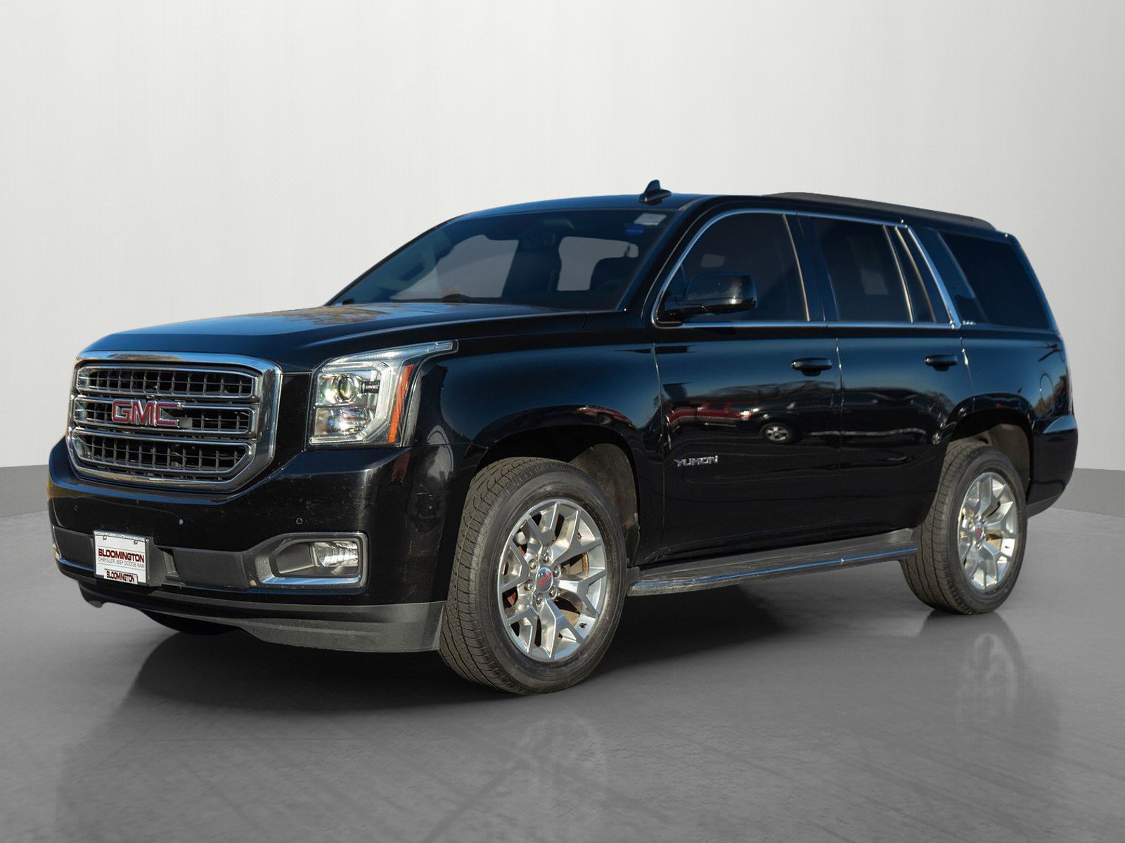 Used 2020 GMC Yukon SLE w/ SLE Value Package image 3
