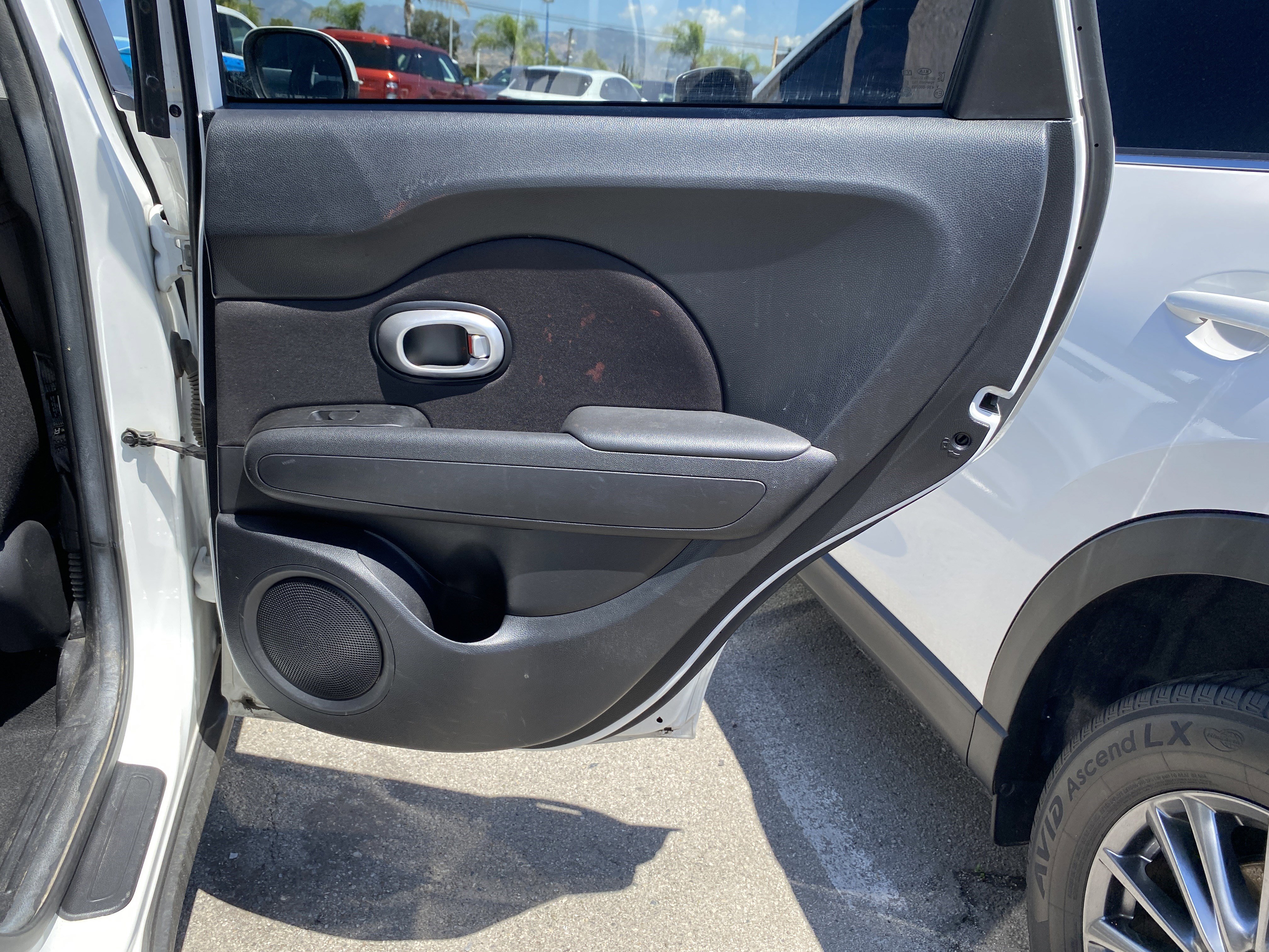 Used 2016 Kia Soul image 21