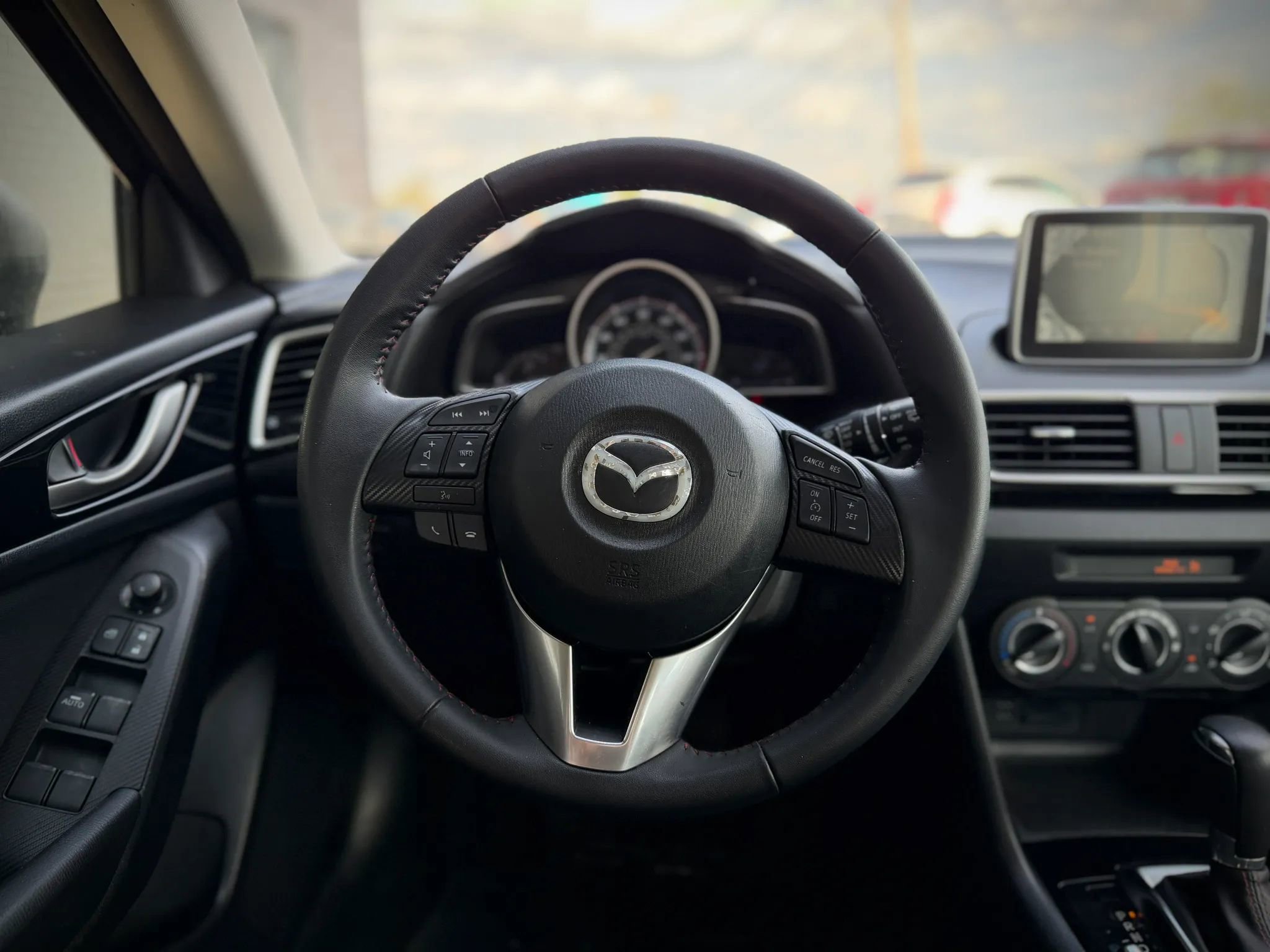 Used 2015 MAZDA MAZDA3 i Touring FWD image 10