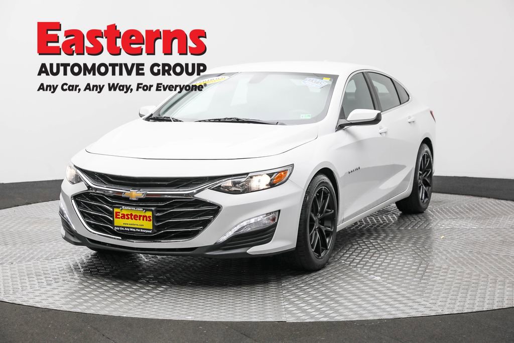 Used 2020 Chevrolet Malibu LT image 1
