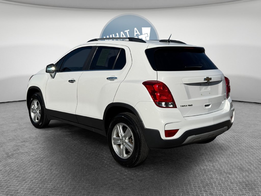 Used 2020 Chevrolet Trax LT w/ LT Convenience Package AWD/4WD image 6