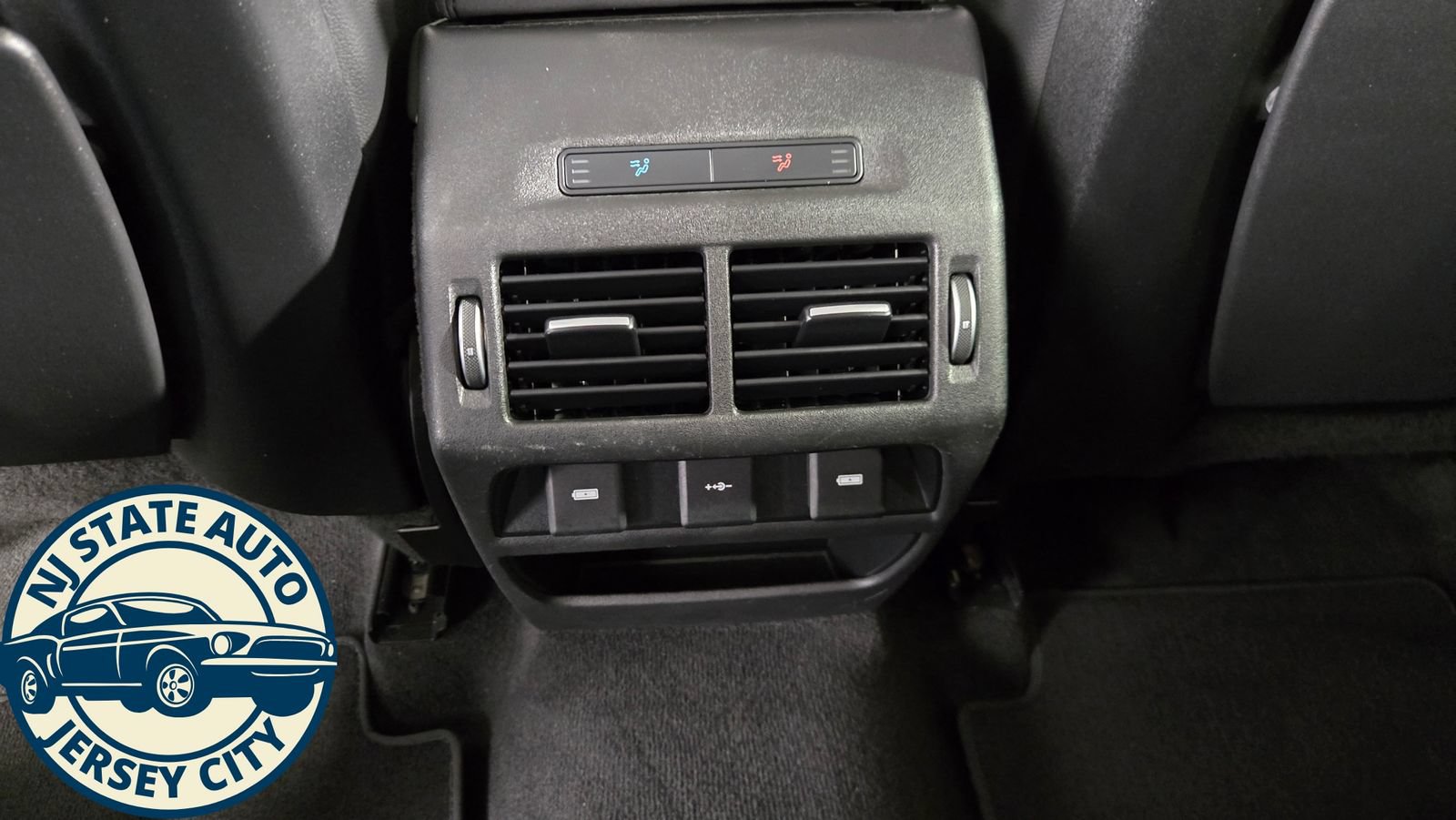 Used 2020 Land Rover Discovery Sport S AWD/4WD image 26