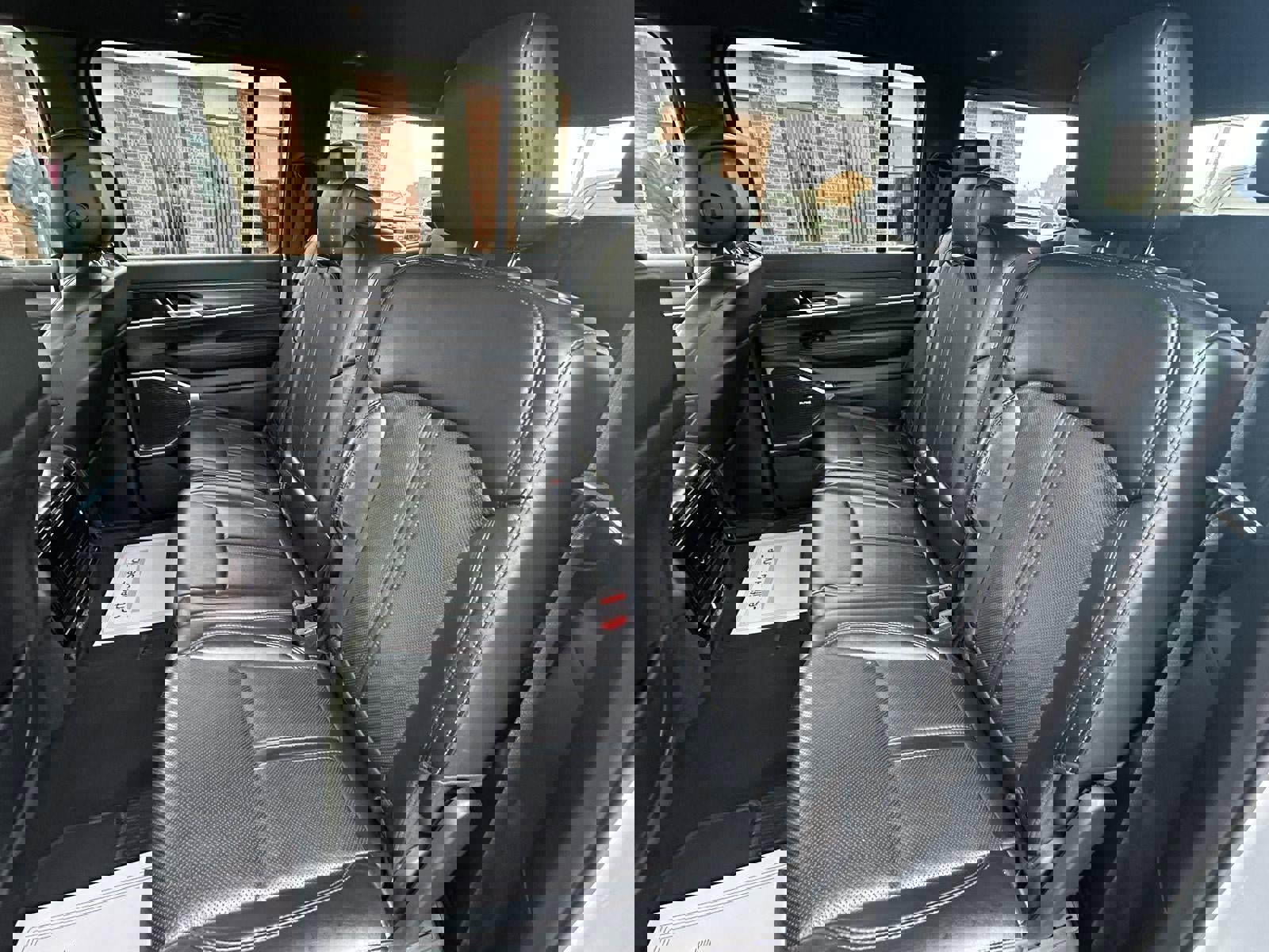 Used 2024 Jeep Wagoneer Series II w/ Flexible Seating Group image 32