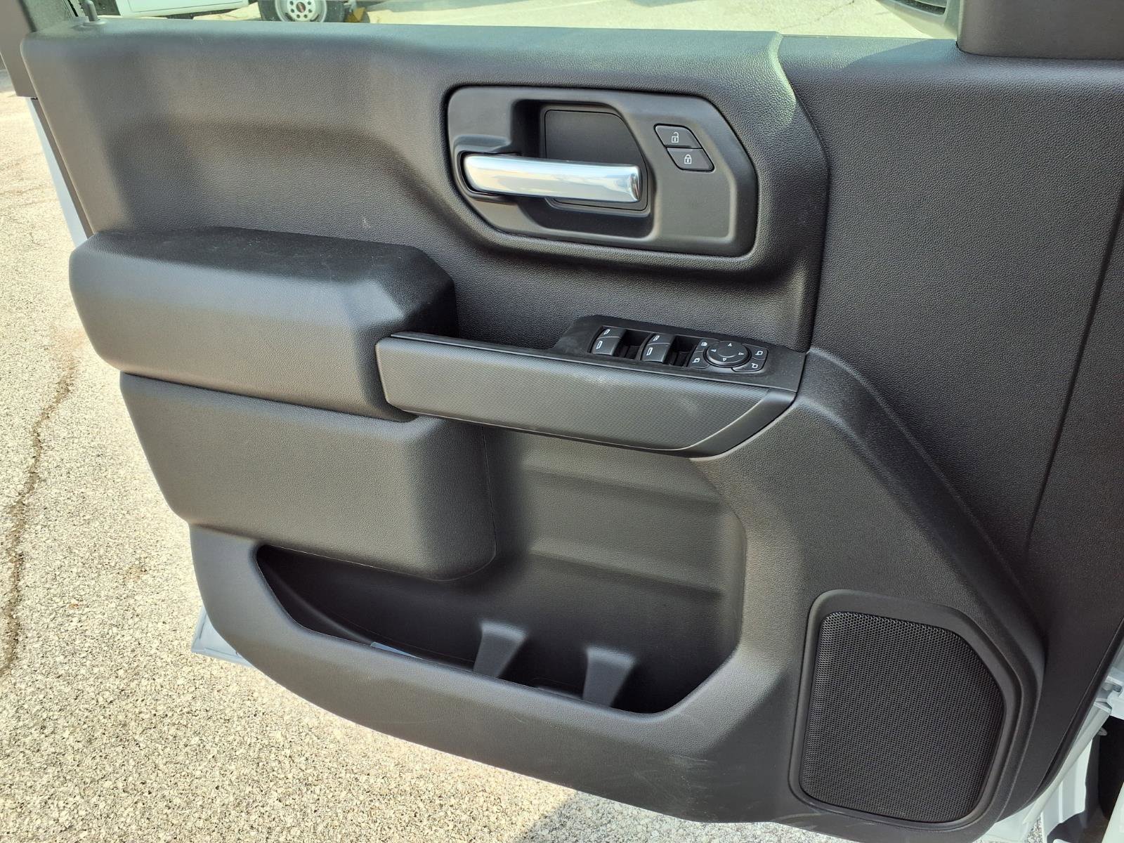 New 2026 GMC Sierra 3500 Pro w/ Convenience Package image 18