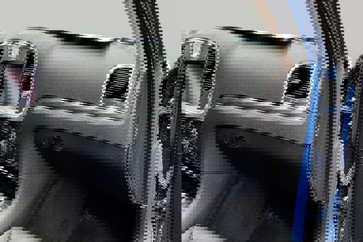 Used 2022 Chrysler 300 Touring w/ Sport Appearance Package image 10