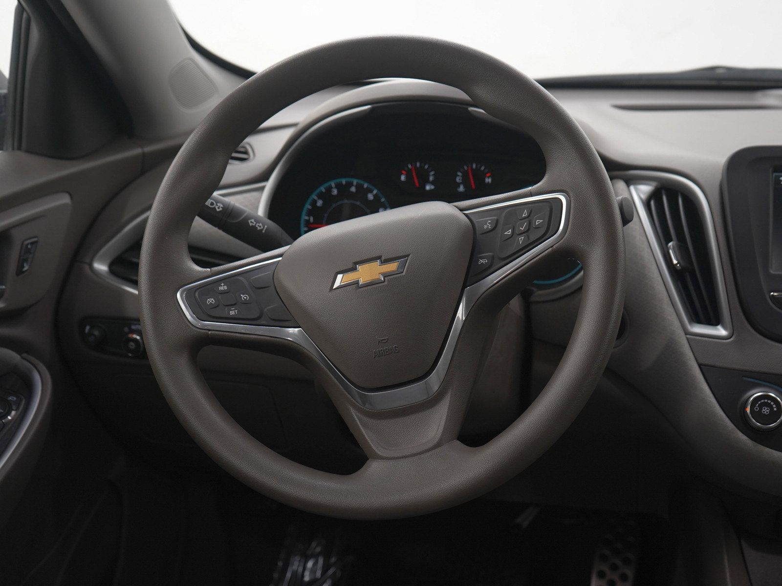 Used 2016 Chevrolet Malibu LS image 14