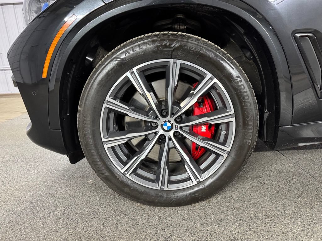 Used 2023 BMW X5 M50i w/ Executive Package AWD/4WD image 18