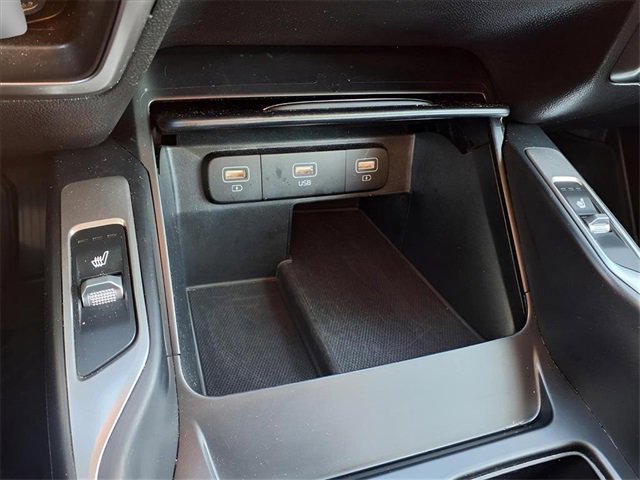 Used 2021 Kia Sorento S image 25