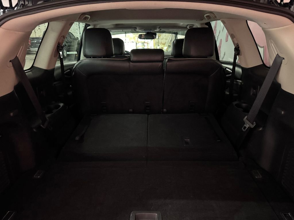 Used 2019 INFINITI QX60 Luxe w/ Essential Package image 23