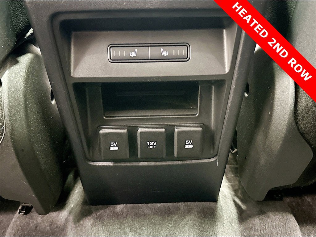 Used 2018 Land Rover Discovery Sport HSE image 27