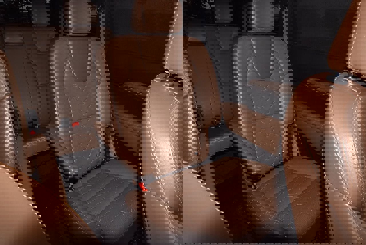 Used 2021 Kia Telluride SX w/ SX Prestige Package image 23