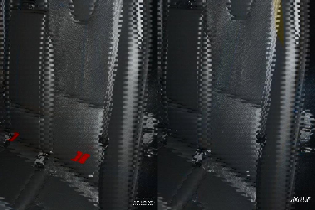 Used 2011 Volvo XC60 3.2 image 23