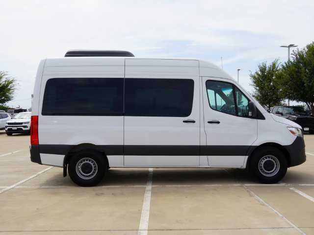 Used 2025 Mercedes-Benz Sprinter 2500 image 11