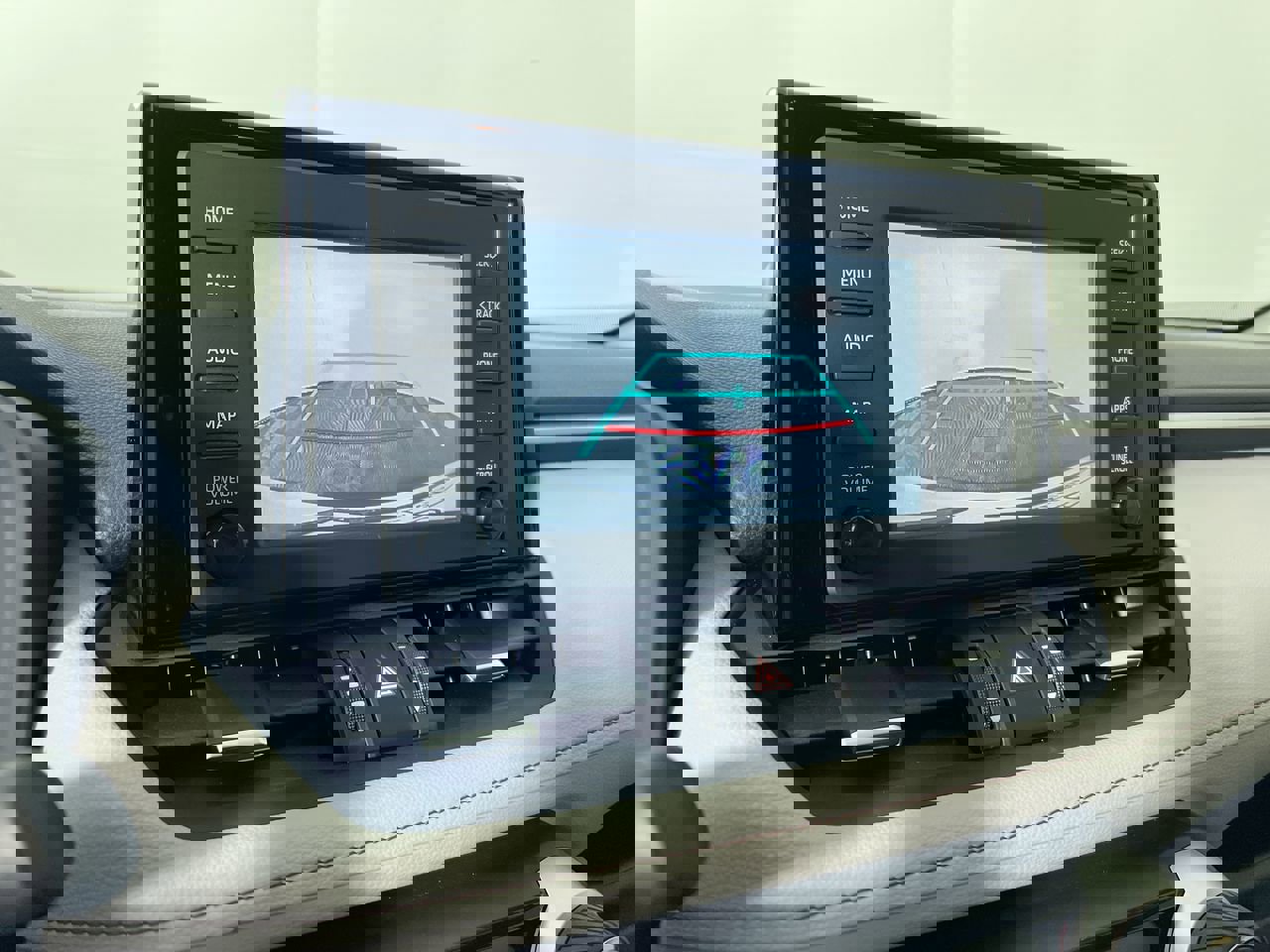 Used 2019 Toyota RAV4 XLE Premium image 24