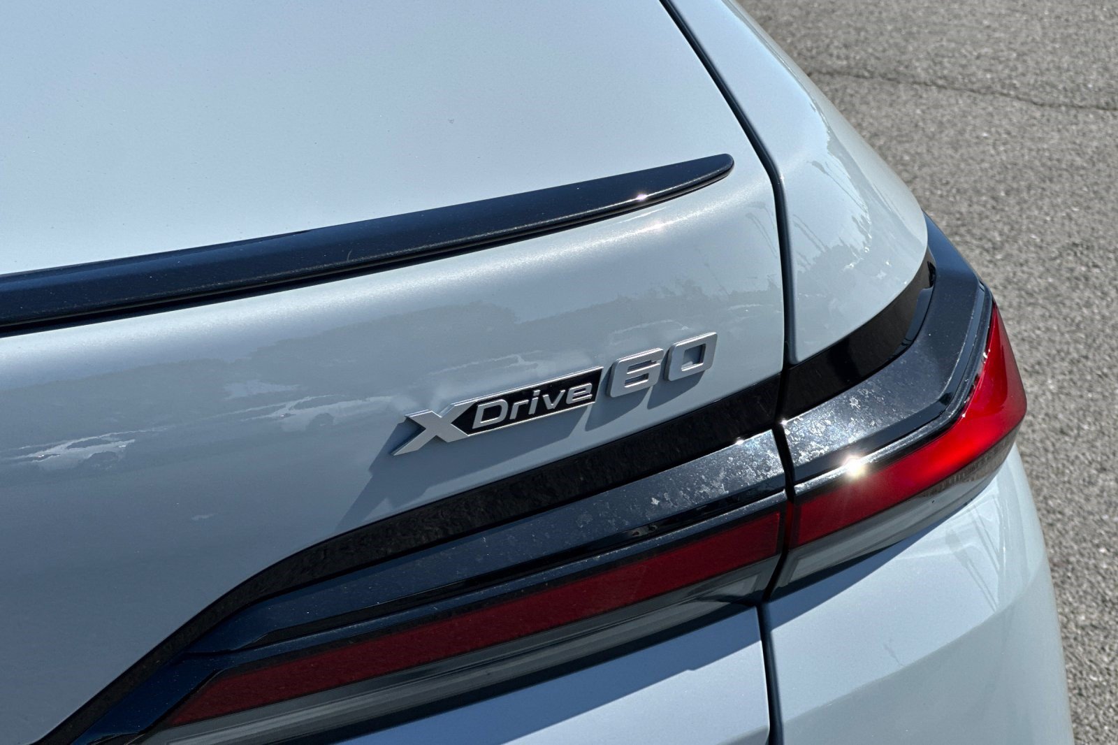 Certified 2023 BMW i7 xDrive60 AWD/4WD image 27