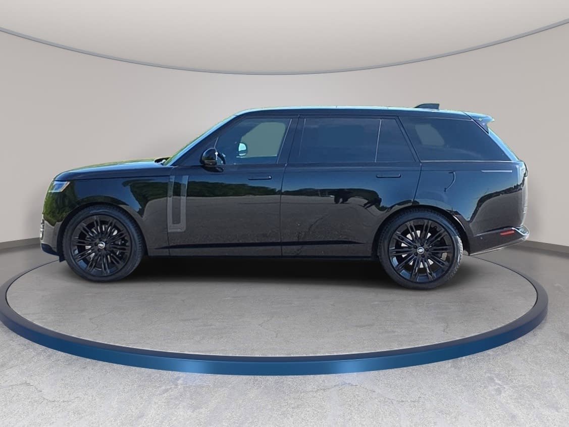 Certified 2024 Land Rover Range Rover Long Wheelbase Autobiography AWD/4WD image 8