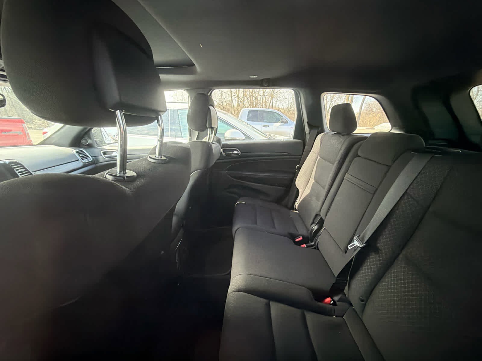 Used 2019 Jeep Grand Cherokee Laredo image 7