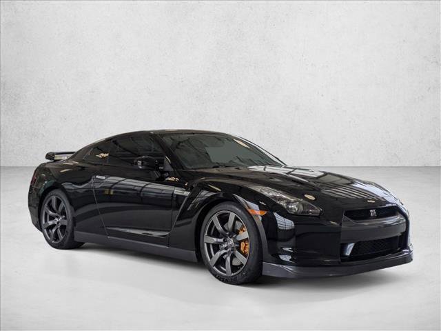 Used 2009 Nissan GT-R Premium image 3
