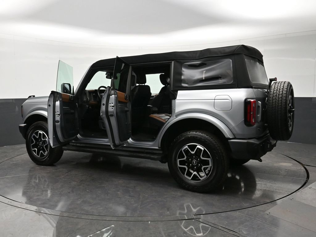 Used 2024 Ford Bronco Outer Banks image 37
