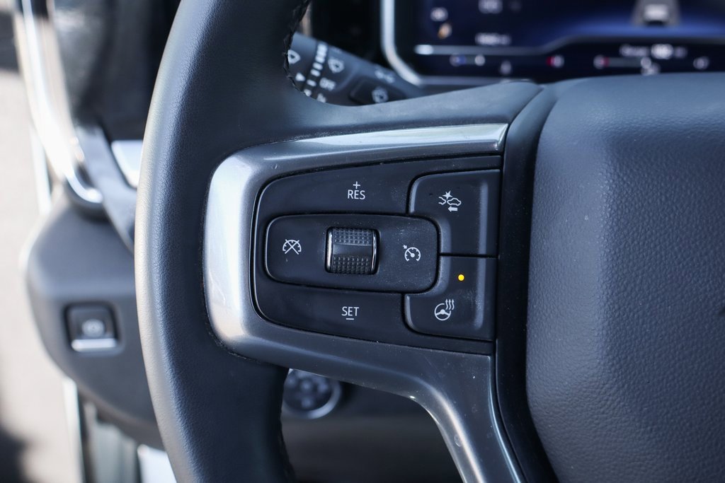 Used 2025 Chevrolet Silverado 3500 LT w/ Convenience Package image 24