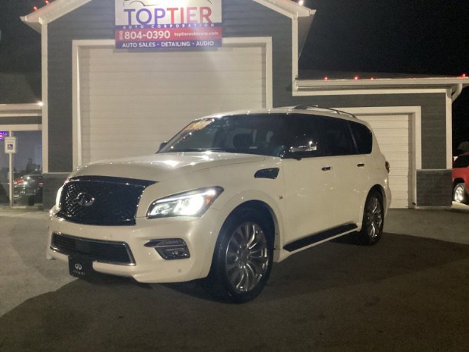 Used 2015 INFINITI QX80 4WD w/ Deluxe Technology Package