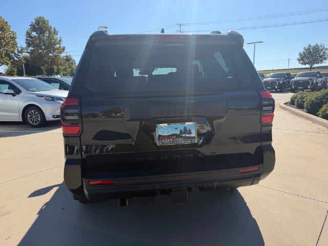 New 2026 Toyota 4Runner SR5 AWD/4WD image 5