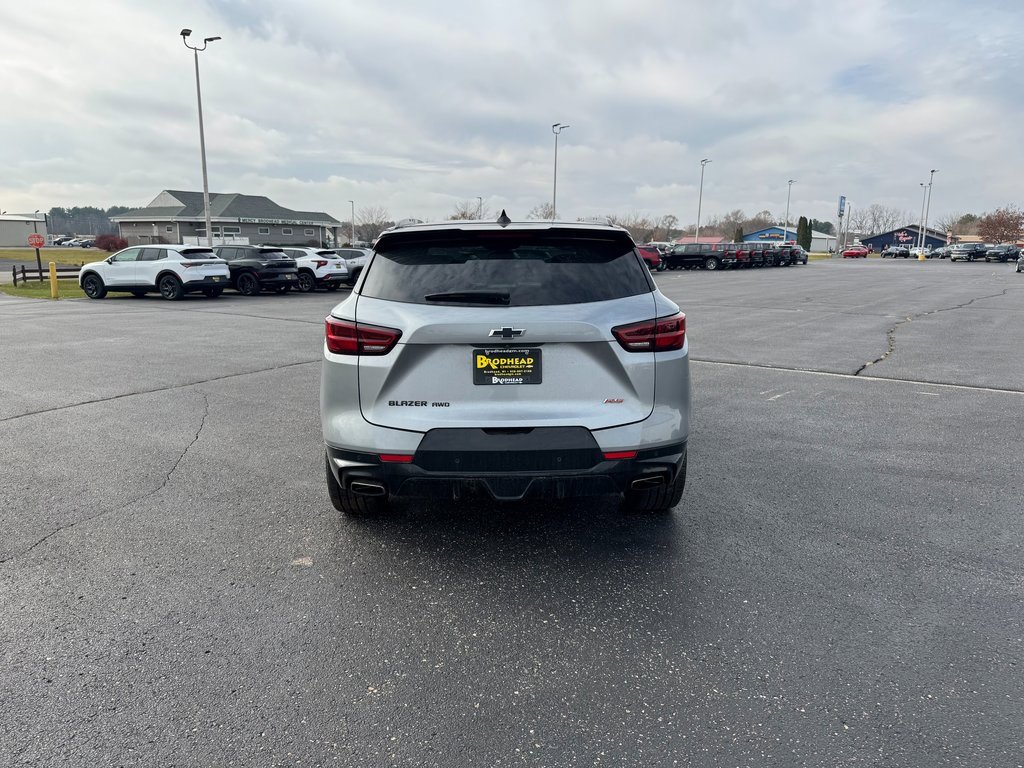 Used 2024 Chevrolet Blazer RS image 4