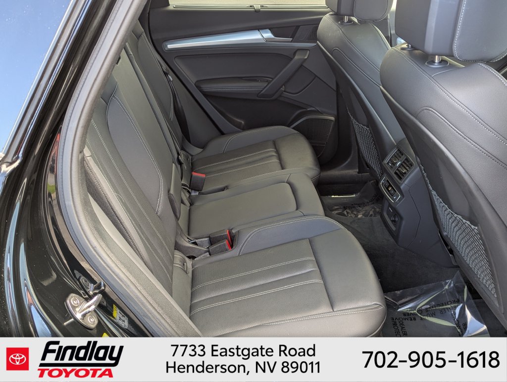 Used 2024 Audi Q5 2.0T Prestige w/ Prestige Package AWD/4WD image 14