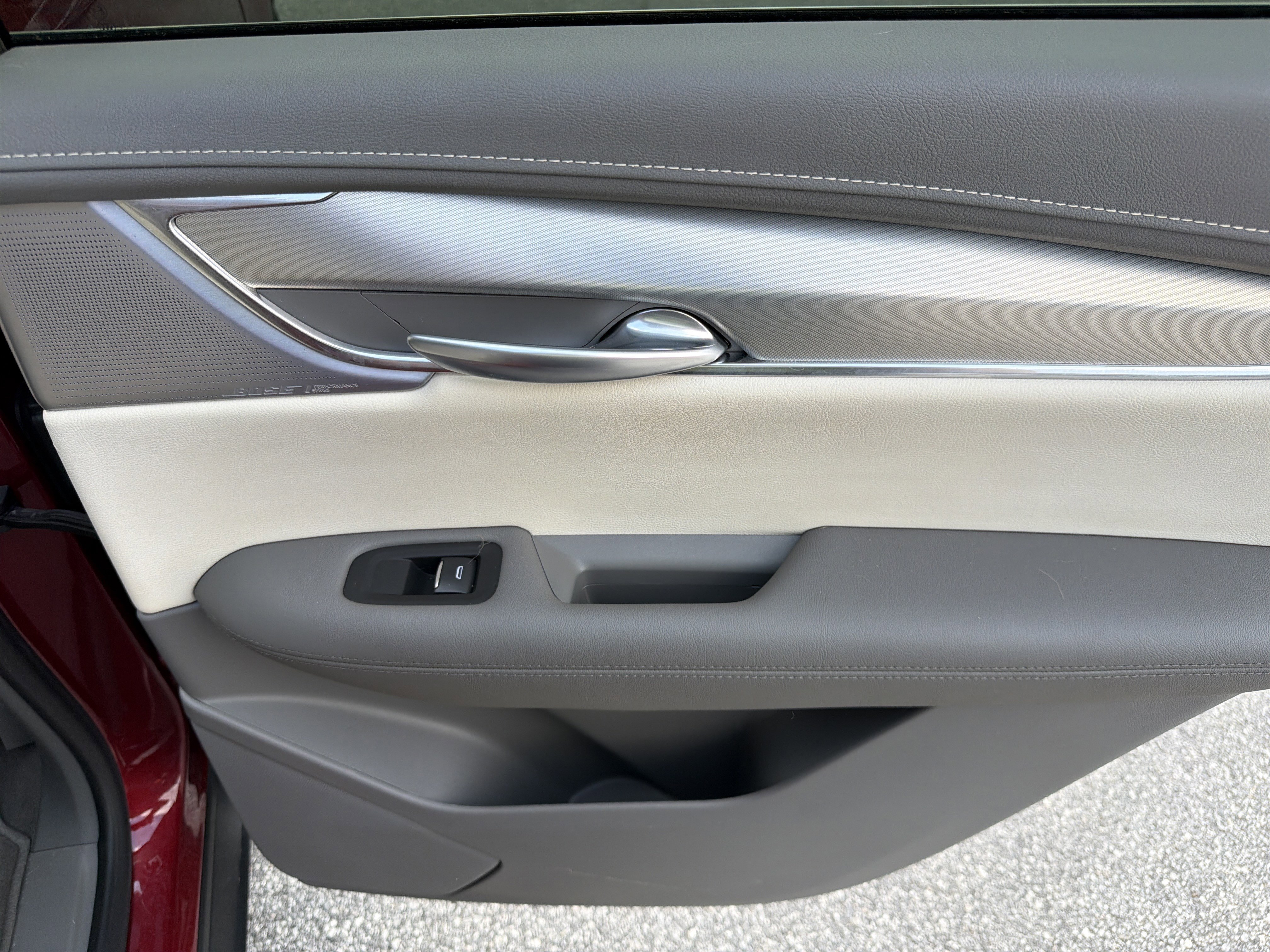 Used 2023 Cadillac XT5 Premium Luxury FWD image 17