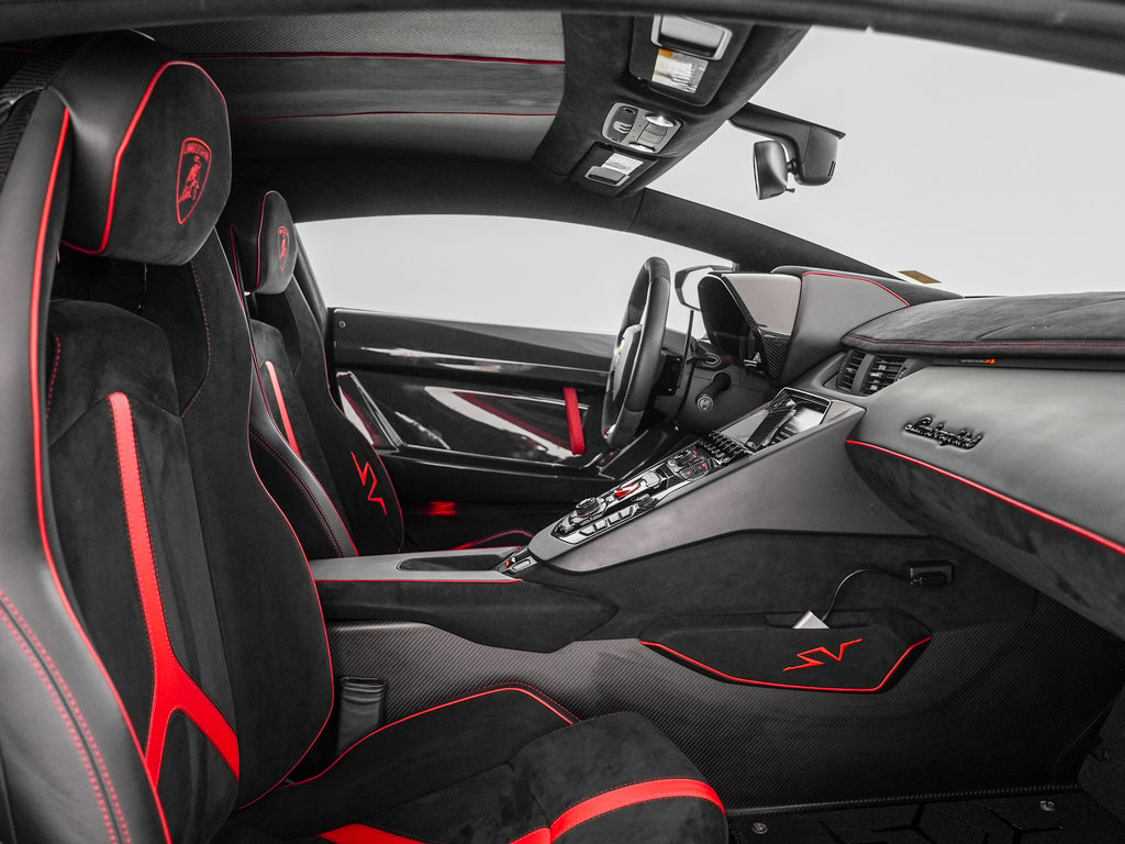 Used 2016 Lamborghini Aventador LP 750-4 Superveloce AWD/4WD image 25