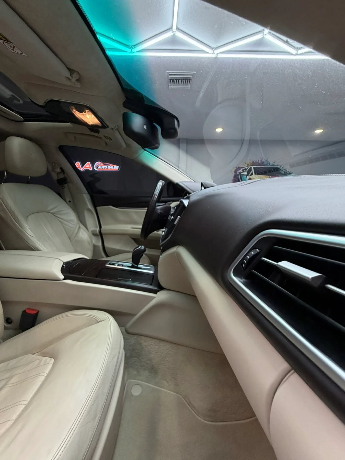 Used 2014 Maserati Ghibli S Q4 AWD/4WD image 35