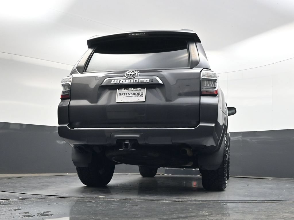 Used 2021 Toyota 4Runner SR5 Premium w/ Moonroof Package RWD image 37